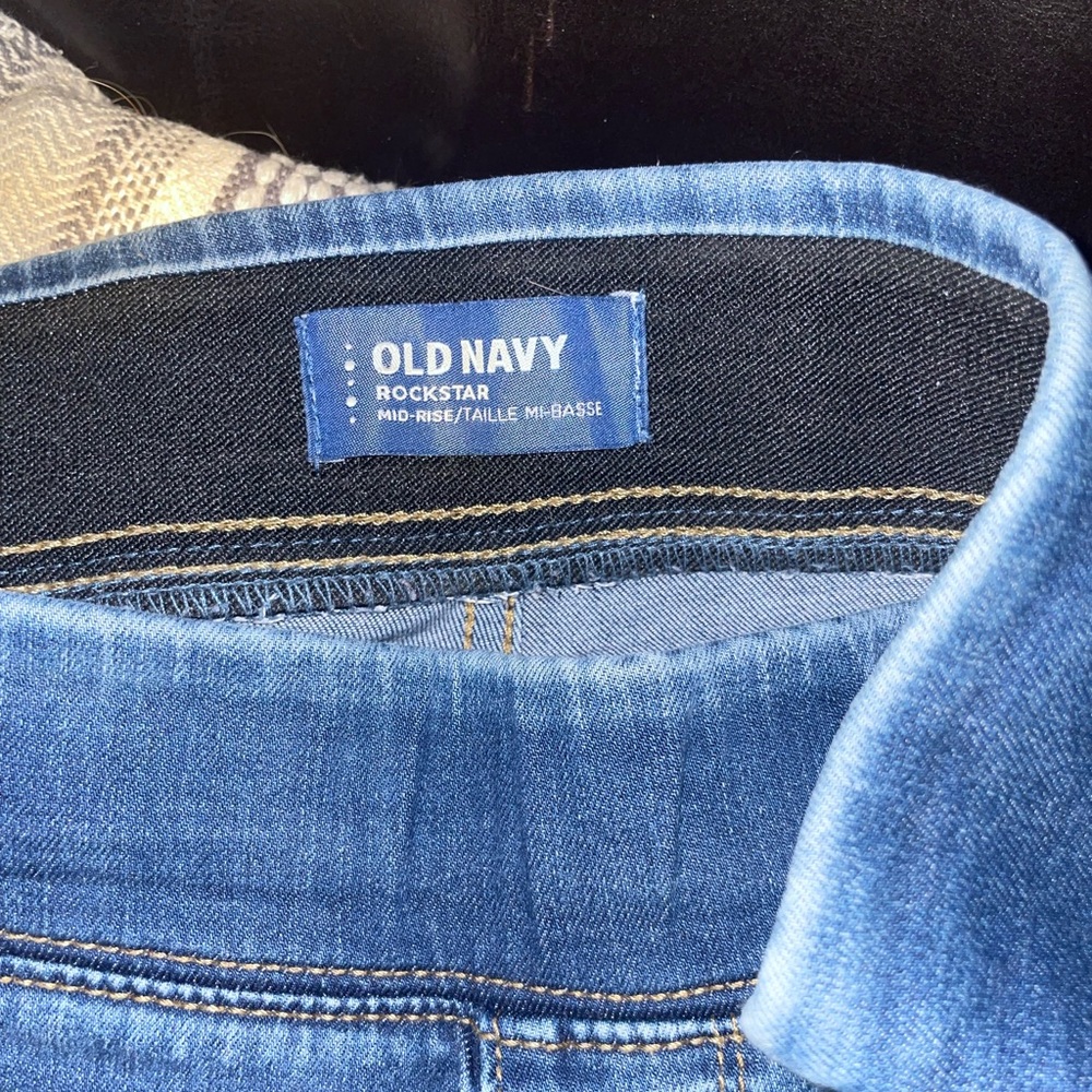 Old Navy Rockstar 24/7 Jeggings Size 6 blue